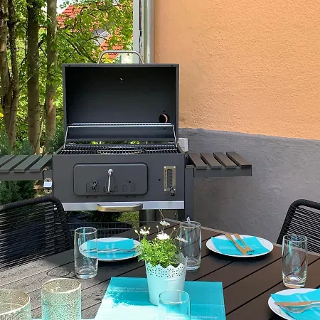 בית נופש Sweetdreams - Stadtvilla Von 1936 - Bis 8 Pers - 150qm - 5 Schlafzimmer - 2 Baeder - Hunde Willkommen באד סקסה