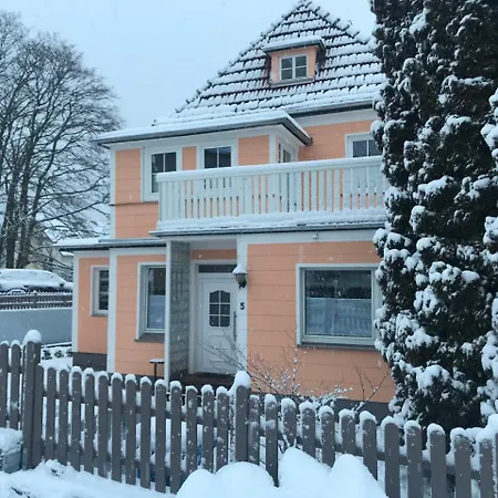 Sweetdreams - Stadtvilla Von 1936 - Bis 8 Pers - 150qm - 5 Schlafzimmer - 2 Baeder - Hunde Willkommen בית נופש באד סקסה