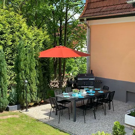 בית נופש Sweetdreams - Stadtvilla Von 1936 - Bis 8 Pers - 150qm - 5 Schlafzimmer - 2 Baeder - Hunde Willkommen