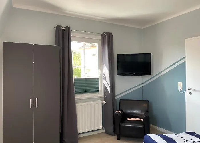 Sweetdreams - Stadtvilla Von 1936 - Bis 8 Pers - 150qm - 5 Schlafzimmer - 2 Baeder - Hunde Willkommen *