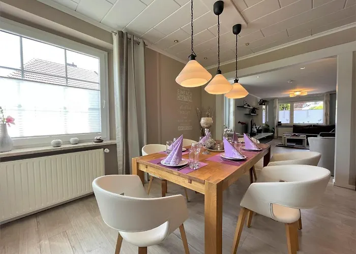 Sweetdreams - Stadtvilla Von 1936 - Bis 8 Pers - 150qm - 5 Schlafzimmer - 2 Baeder - Hunde Willkommen *